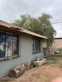 3802 E March Pl, Tucson, AZ 85713