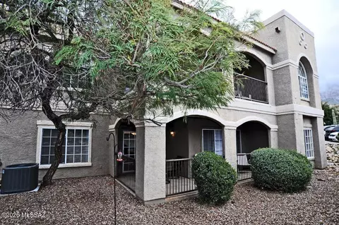 1500 E Pusch Wilderness Dr #8104, Tucson, AZ 85737