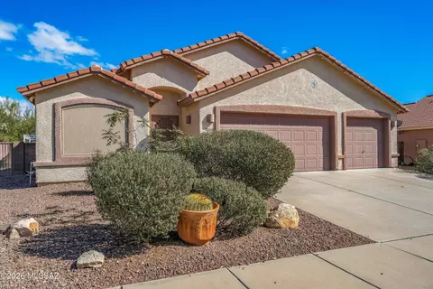 8698 N Joanna Dr, Tucson, AZ 85742