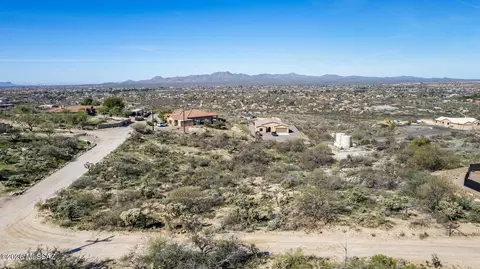 5225 E Cloud Nine Dr, Tucson, AZ 85739 photo 11