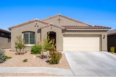 Exterior - 9785 E Copper Glance Trl, Tucson, AZ 85747 photo 2 of 7