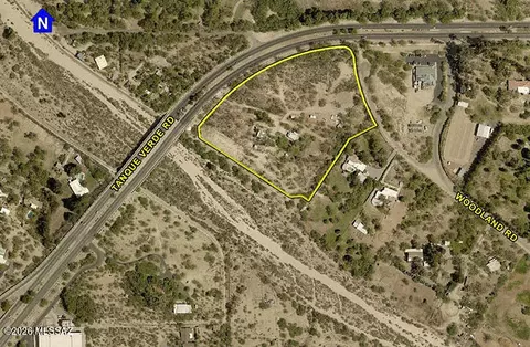 8050 E Tanque Verde Rd, Tucson, AZ 85749
