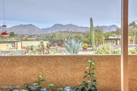 Exterior - 6978 E Rivercrest Rd, Tucson, AZ 85750 photo 7 of 11