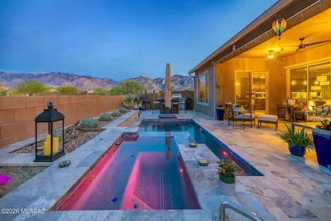 711 E Nubra Valley Pl, Oro Valley, AZ 85755