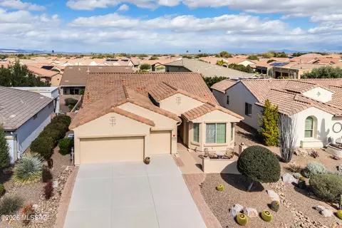 2209 E Bluejay Bluff Ln, Green Valley, AZ 85614
