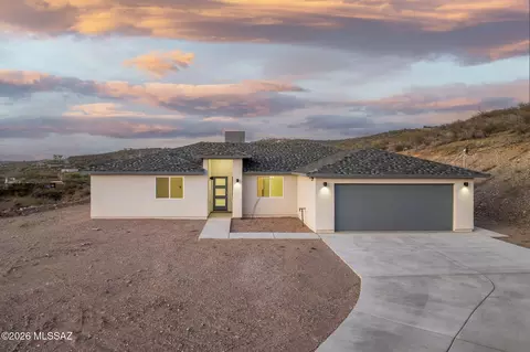 172 Vereda Cabrilla, Rio Rico, AZ 85648