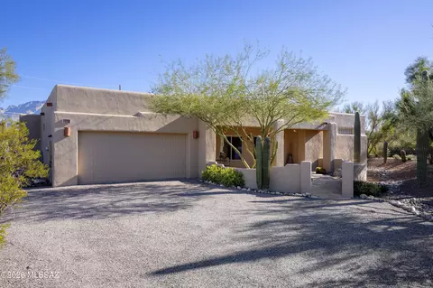 715 W Panorama Rd, Tucson, AZ 85704