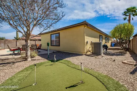 Exterior - 13655 E Shadow Pines Ln, Vail, AZ 85641 photo 10 of 11