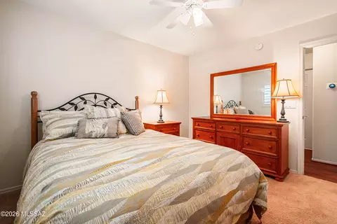 Bedroom - 13655 E Shadow Pines Ln, Vail, AZ 85641 photo 6 of 9