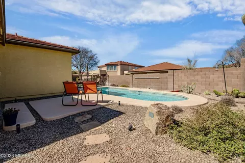 Exterior - 13655 E Shadow Pines Ln, Vail, AZ 85641 photo 5 of 11