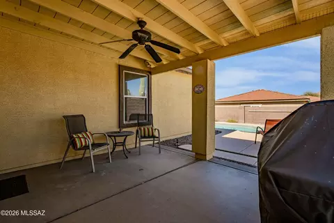 Exterior - 13655 E Shadow Pines Ln, Vail, AZ 85641 photo 3 of 11