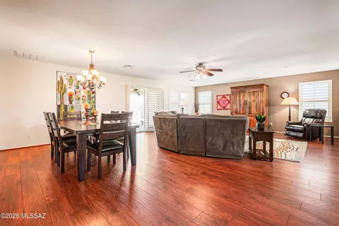 Dining - 13655 E Shadow Pines Ln, Vail, AZ 85641 photo 1 of 4