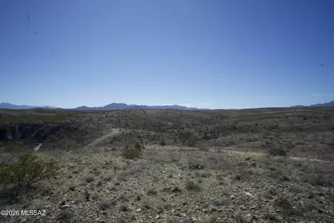 15670 E Marsh Station Rd, Vail, AZ 85641