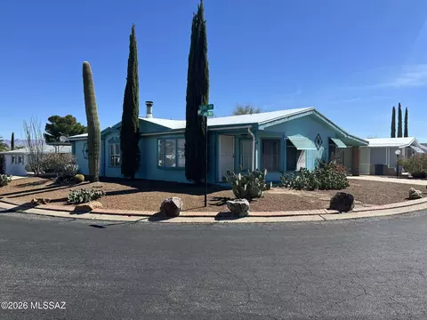 1840 N Pacana Way, Green Valley, AZ 85614
