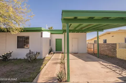 862 W Hawaii Dr, Tucson, AZ 85706