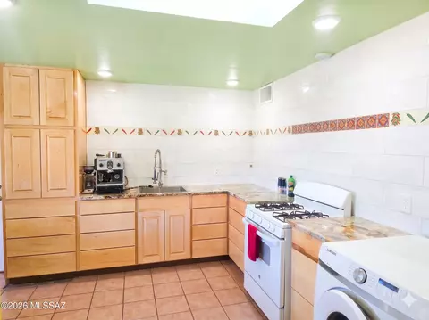 Kitchen - 3866 Edison Pl, Tucson, AZ 85716 photo 3 of 3