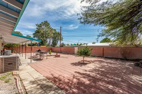 Exterior - 3866 Edison Pl, Tucson, AZ 85716 photo 5 of 7