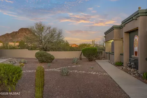 5702 W Treasure Cove Loop, Tucson, AZ 85713