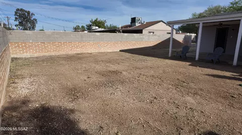 Exterior - 3723 E March Pl, Tucson, AZ 85713 photo 13 of 15