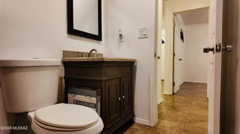 Bath - 3723 E March Pl, Tucson, AZ 85713 photo 1 of 3