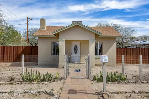 948 N Perry Ave, Tucson, AZ 85705