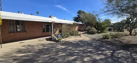 5901 E 26th St, Tucson, AZ 85711 photo 2