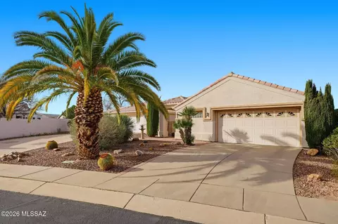 302 W Continental Vista Pl, Green Valley, AZ 85614