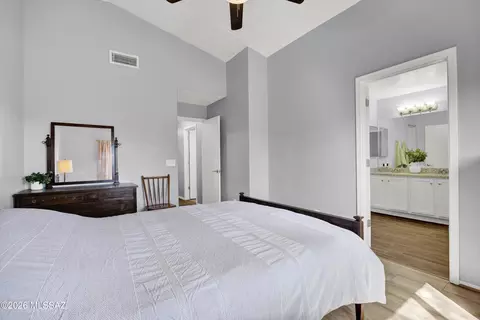 Bedroom - 7757 S Precious Opal Dr, Tucson, AZ 85747 photo 3 of 4