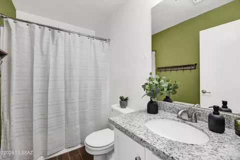Bath - 7757 S Precious Opal Dr, Tucson, AZ 85747 photo 1 of 2