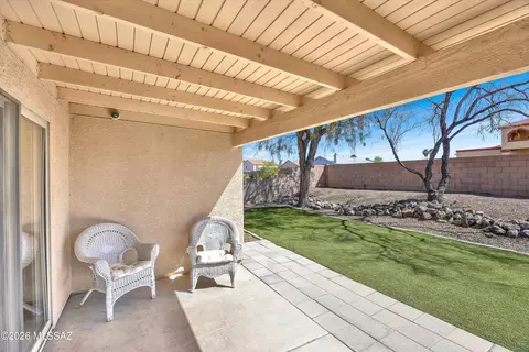 Exterior - 7757 S Precious Opal Dr, Tucson, AZ 85747 photo 6 of 7