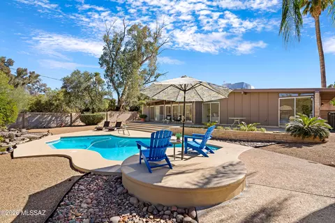 Exterior - 8801 E Lancaster Rd, Tucson, AZ 85715 photo 6 of 9
