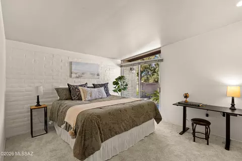 Bedroom - 8801 E Lancaster Rd, Tucson, AZ 85715 photo 2 of 4