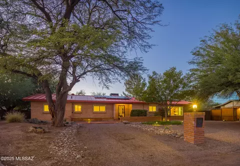 4203 E 6th St, Tucson, AZ 85711