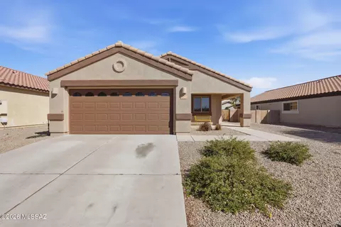 11092 W Coppertail Dr, Marana, AZ 85653