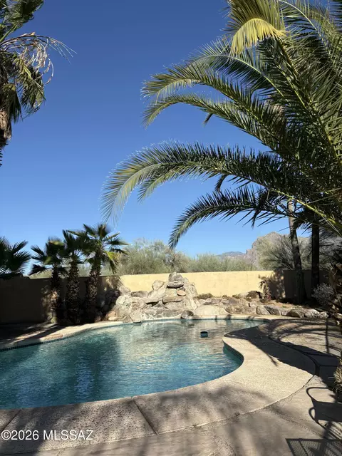 8100 N Romero Ave, Tucson, AZ 85704