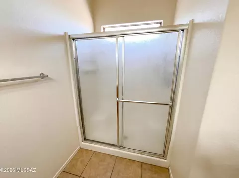 Bath - 7876 S Baja Stone Ave, Tucson, AZ 85756 photo 3 of 3