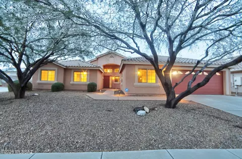 9545 E Grand Teton Rd, Tucson, AZ 85748