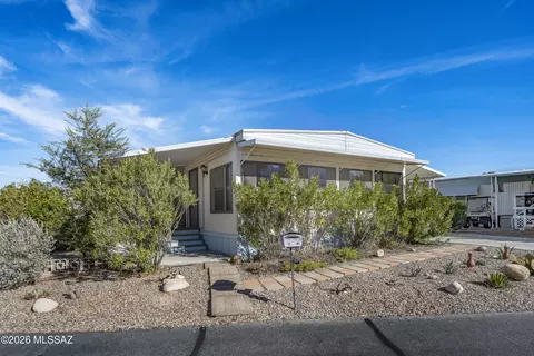 308 W Weisshorn St, Tucson, AZ 85737