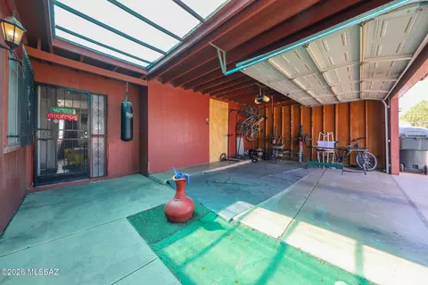 Exterior - 2210 E Oregon St, Tucson, AZ 85706 photo 10 of 10