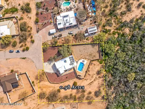 View/Area - 17686 W Star Cluster Pl, Marana, AZ 85653 photo 1 of 2