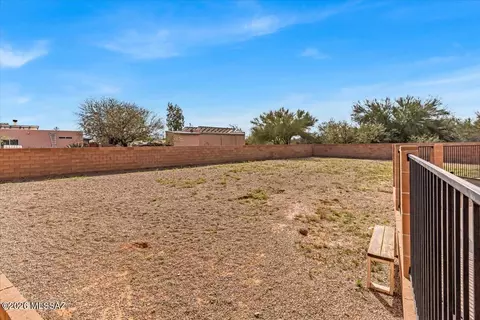 Exterior - 17686 W Star Cluster Pl, Marana, AZ 85653 photo 5 of 10