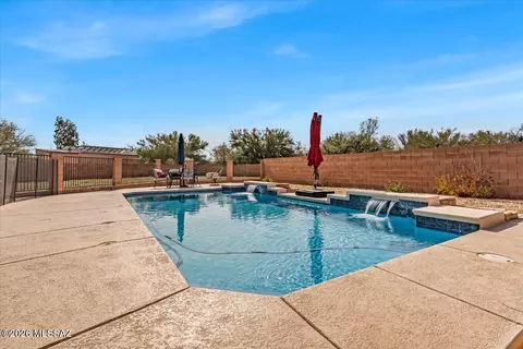 Exterior - 17686 W Star Cluster Pl, Marana, AZ 85653 photo 7 of 10