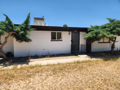 4093 S Queen Palm Dr, Tucson, AZ 85730