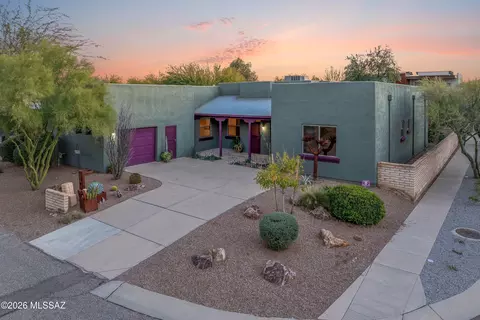 5335 S Rust Ln, Tucson, AZ 85747