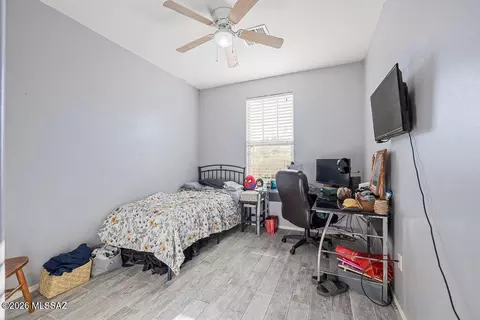 Bedroom - 331 E Refuge Loop, Vail, AZ 85641 photo 10 of 11