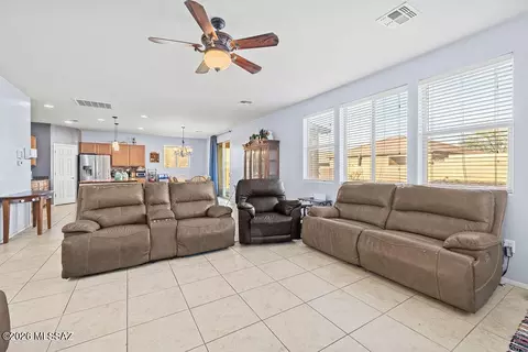 Living - 331 E Refuge Loop, Vail, AZ 85641 photo 1 of 1