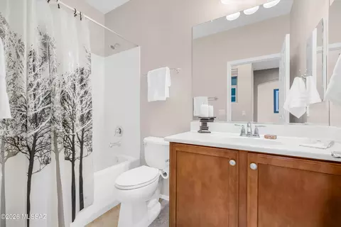 Bath - 13914 E Carruthers St, Vail, AZ 85641 photo 3 of 3