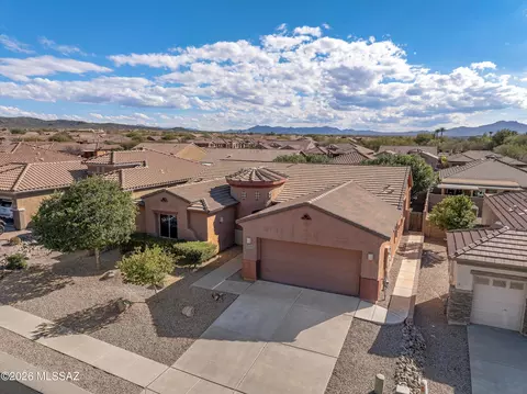 View/Area - 13914 E Carruthers St, Vail, AZ 85641 photo 1 of 11