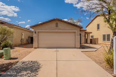10359 E Haymarket St, Tucson, AZ 85747