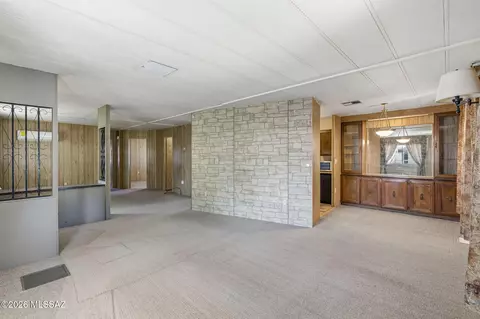 4550 N Flowing Wells Rd #189, Tucson, AZ 85705